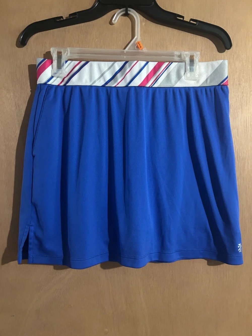 Izod Women’s Blue Golf Skort with Striped Waistband